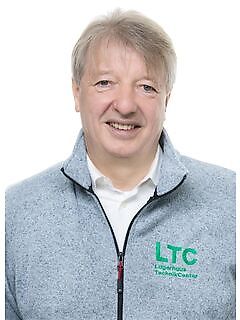 Υπεύθυνος Κύριος Franz Sudy